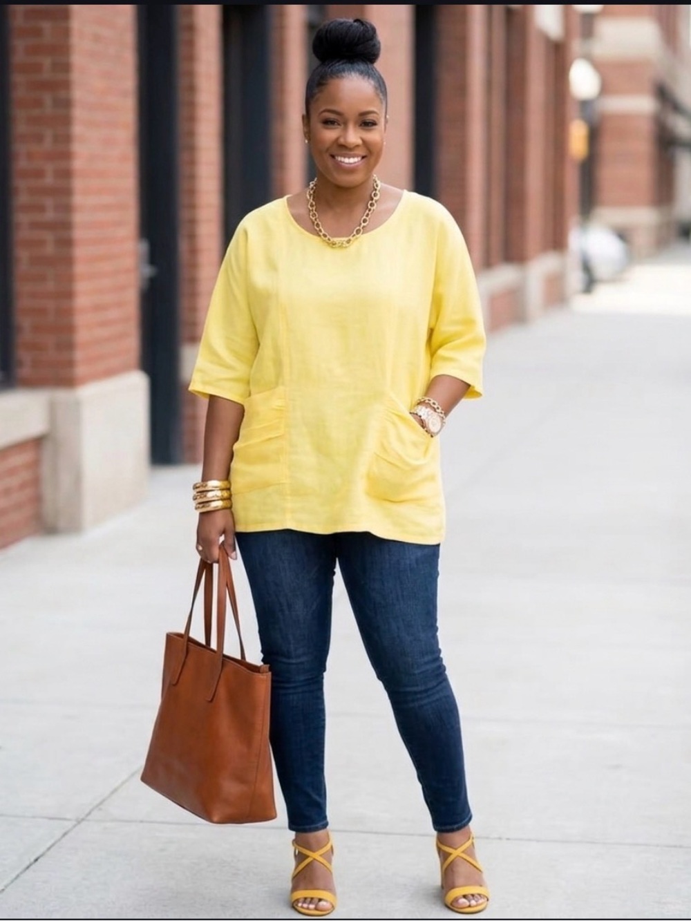 Linen For Cynthia Bright Yellow Scoop-Neck Tunic with Pockets